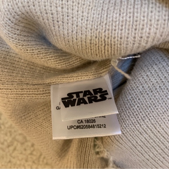 Star Wars Mandalorian Baby Yoda Grogu Beanie Toque Hat Cap One Size NEW - Picture 10 of 11